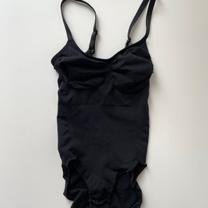 Skims Sculpting Bodysuit w/ Snaps